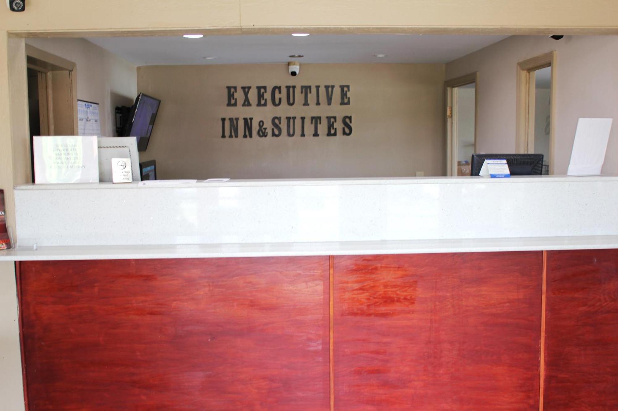 Executive Inn & Suites Nashville Exterior photo