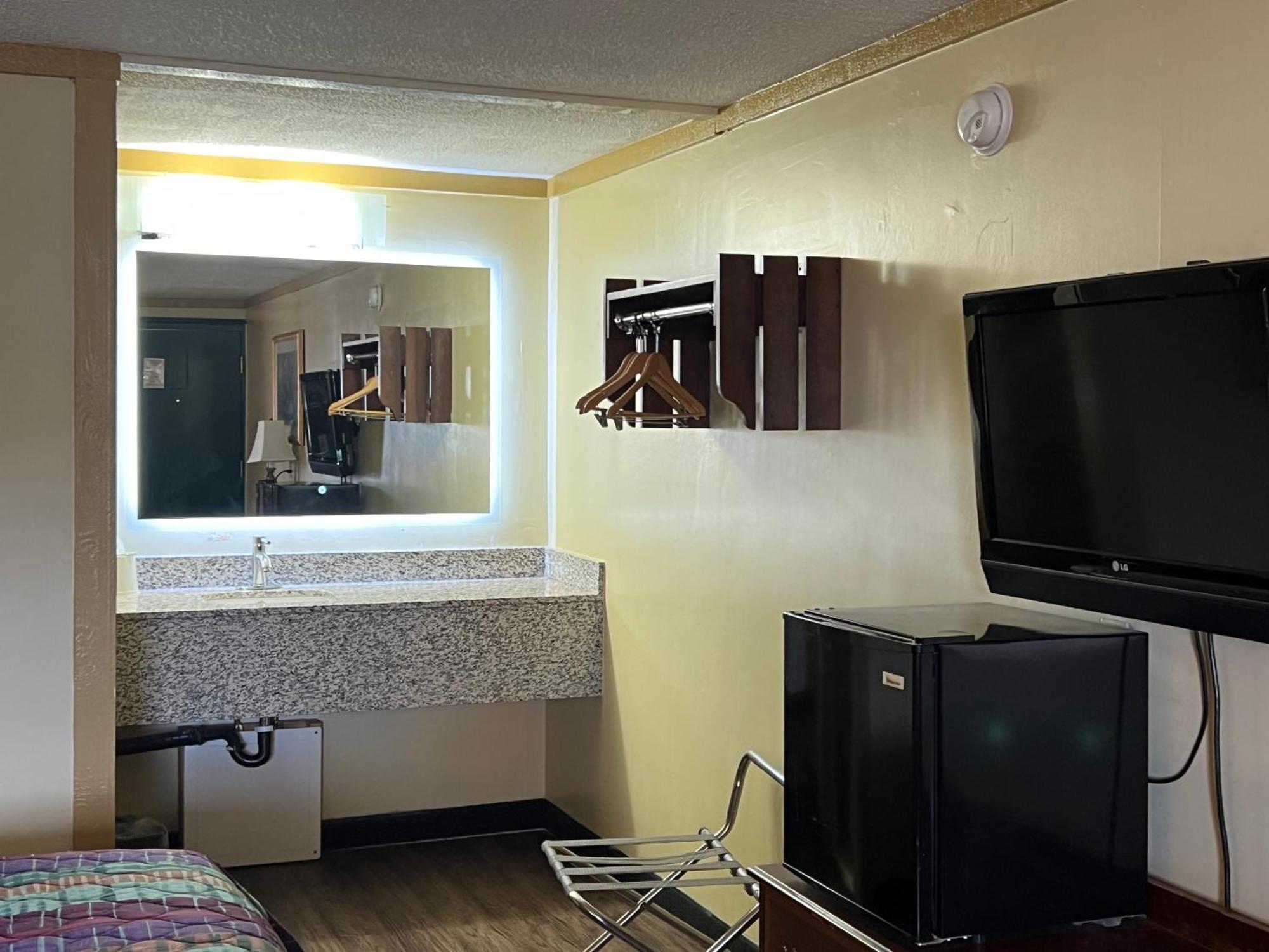 Executive Inn & Suites Nashville Exterior photo